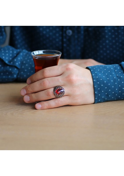 Kırmızı Zirkon Taşlı Oval Tasarım 925 Ayar Gümüş Erkek Yüzük fiyatları