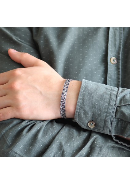 El Işçiliği Zarif Tasarım 1000 Ayar Gümüş Kazaz Bileklik fırsatları