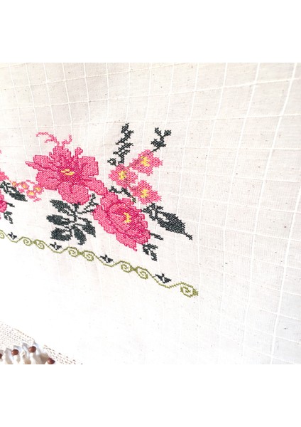 Kanaviçe Işlemeli Dört Farklı Renk 200CM x 180CM Pamuk Perde