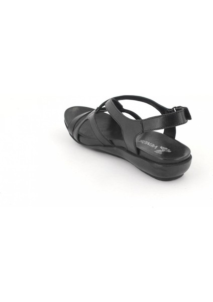 206Y Kadın Deri Sandalet