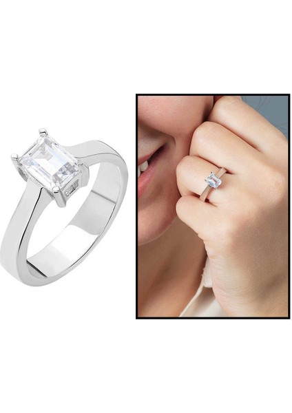 Starlight Diamond Pırlanta Montür Minimal Tasarım 925 Ayar Gümüş Kadın Baget Yüzük fiyatları