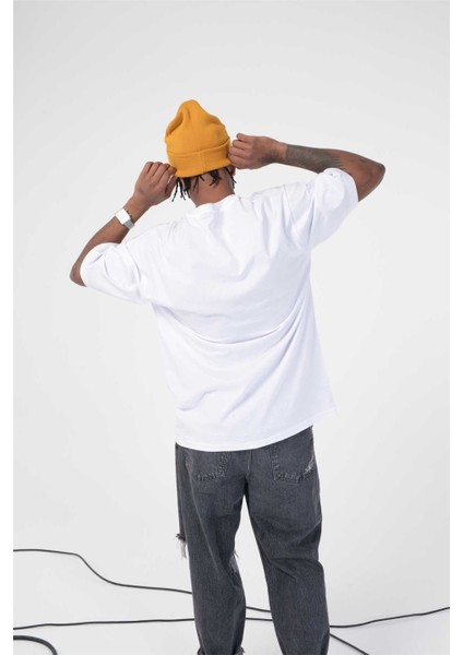 Oversize Bisiklet Yaka Baskılı Kısa Kollu T-Shirt Beyaz modelleri