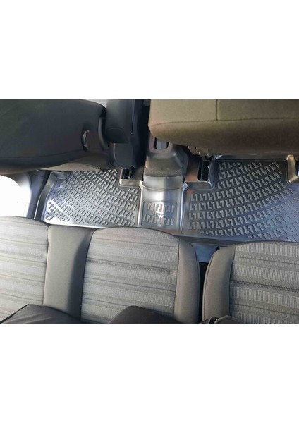 Opel Combo Excellence 2020 Sonrası 3D Havuzlu Paspas