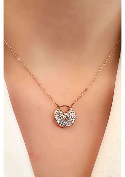 İtalyan tasarımı gümüş rose lüks kolye