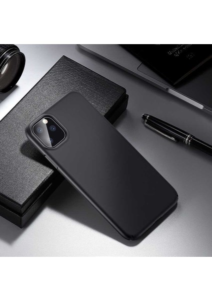 iPhone 11 Pro Kılıf Liquid Shiled Bk modelleri