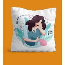 Hediye Zengini Kişiye Özel Beni Koşulsuz Seven Tasarımlı Yastık