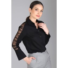 Sweetness Kadın Siyah Kolları Tül Detaylı Likralı Gömlek