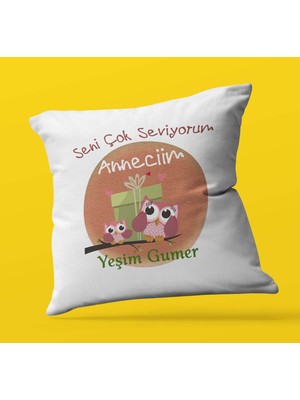 Armağan Zengini Kişiye Özel Seviyorum Anneciğim 3 Tasarımlı | Saten Kare Yastık