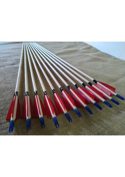 Konuralp Okçuluk Geleneksel Okçuluk - Ahşap Ok (2,5" Tüylü- 63cm) Genç Yay Oku.