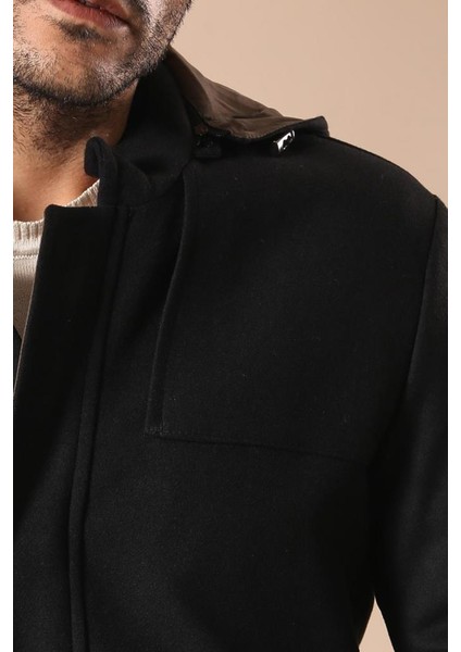 Erkek Kapüşonlu Kol Fermuarlı Slim Fit Kaban