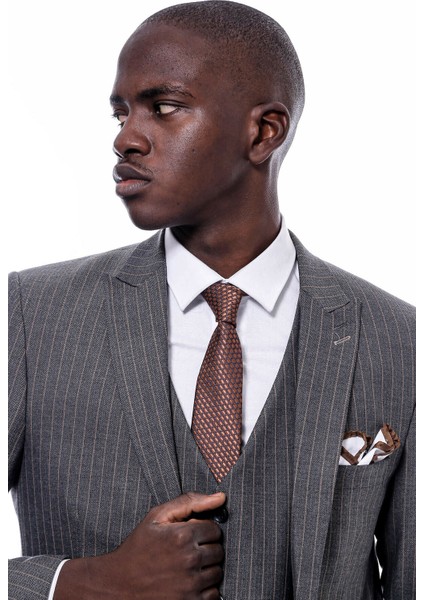 Çizgi Desen Yelekli Slim Fit Takım Elbise