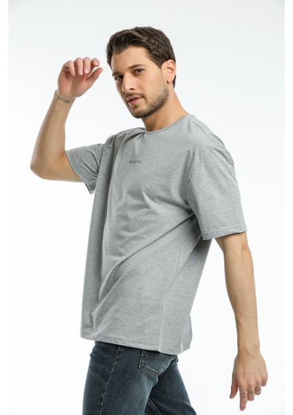 Bisiklet Yaka Oversize Ortada Brooklyn fiyatları