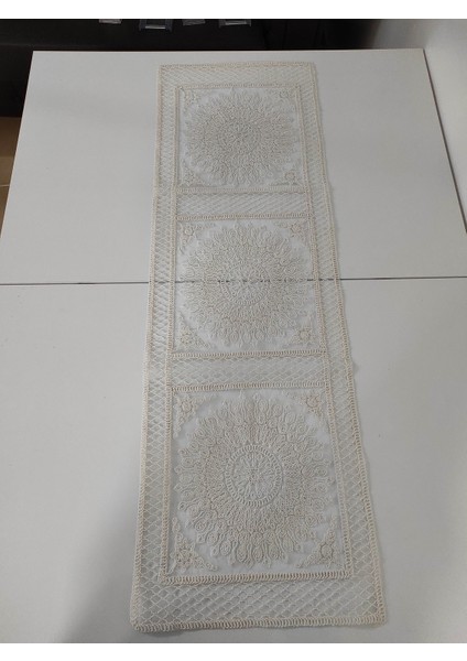 Runner Kumaş Kare (36X110CM) Beyaz