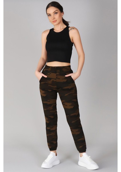 Sweetness Kadın Yeşil Paçası Lastikli Kamuflaj Desenli Eşofman Altı fiyatları