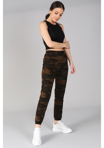 Sweetness Kadın Yeşil Paçası Lastikli Kamuflaj Desenli Eşofman Altı fırsatları