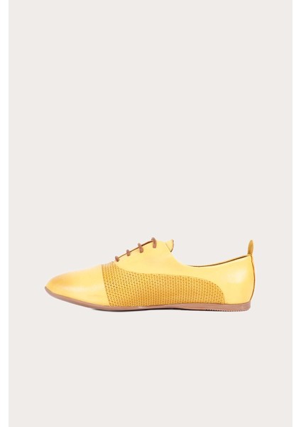 Sarı Deri Kadın Düz Ayakkabı modelleri