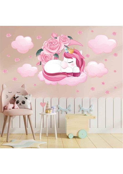 Güller ve Ay Içinde Sevimli Uykucu Unicorn