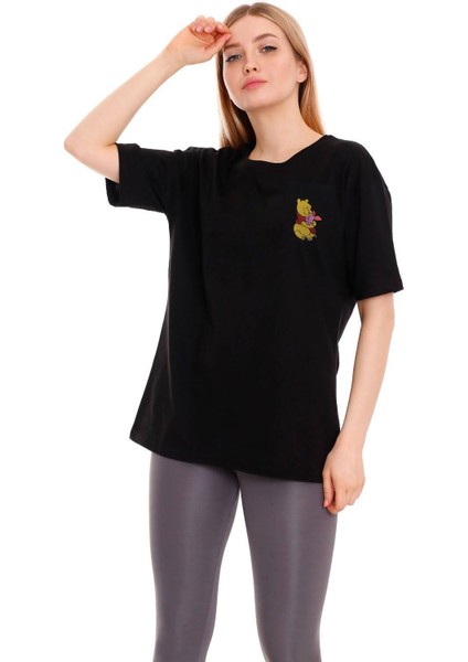 Kadın Oversize Nakış Işlemeli Ayıcık Baskılı Tshirt