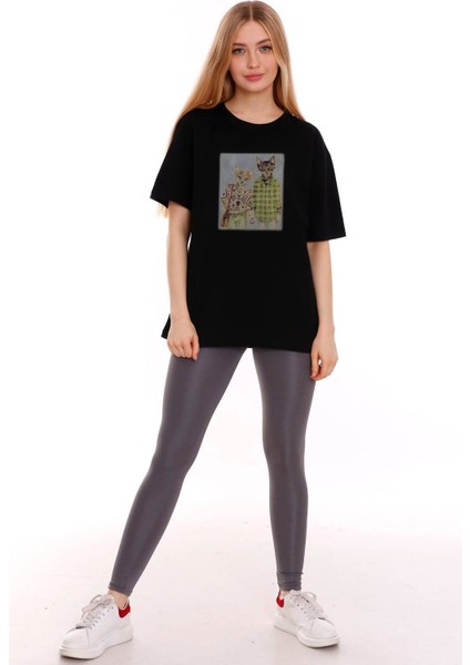 Kadın Oversize Cat Couple Baskılı Tshirt fiyatları