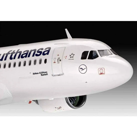 Revell 1:144 Maket Airbus A320 Lufthansa 63942