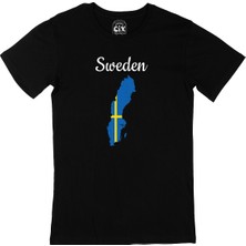 Cix Isveç Haritalı ve Bayraklı Siyah Tişört