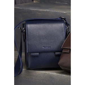 A Staff Erkek % 100 Hakiki Deri Lacivert Postacı Çantası Çapraz Omuz Askılı 17CM x 21CM x 9cm STFF0150