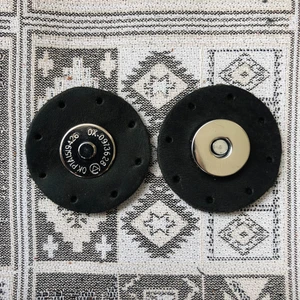 Alfa Tasarım Atölyesi Gümüş Mıknatıslı Yuvarlak Hakiki Deri Çanta Çıtçıtı