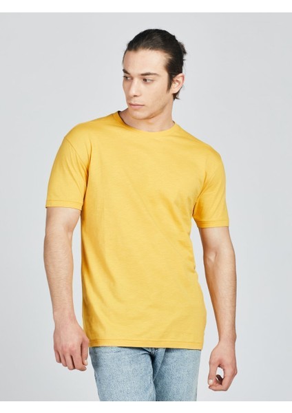 2026233 Erkek Kısa Kol T-Shirt