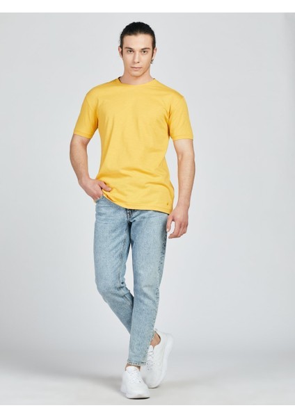 2026233 Erkek Kısa Kol T-Shirt