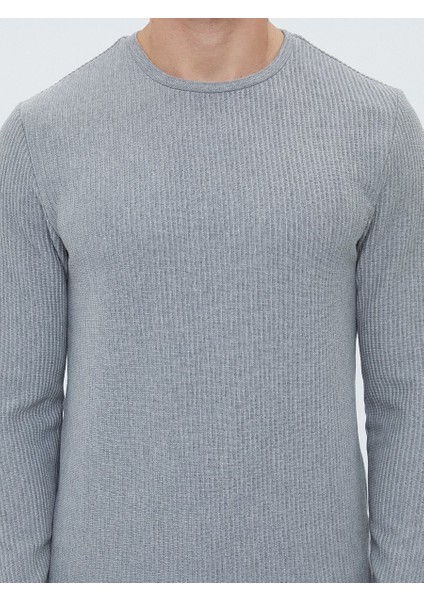 2025550 Erkek Uzun Kol T-Shirt fiyatları