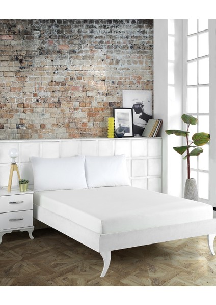 Çift Kişilik Lastikli Çarşaf Takımı Beyaz