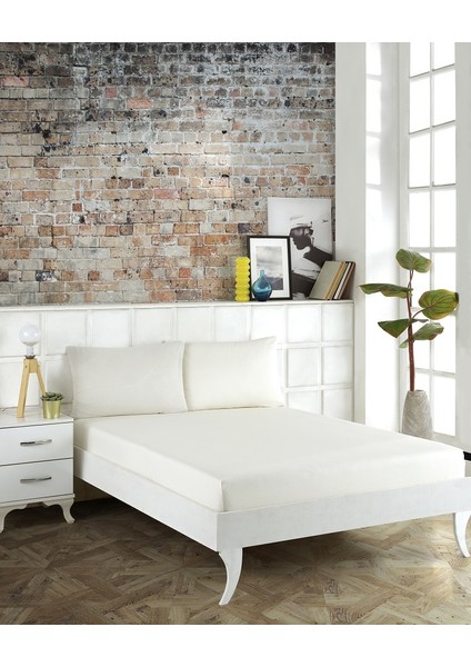 Çift Kişilik Lastikli Çarşaf Takımı Krem