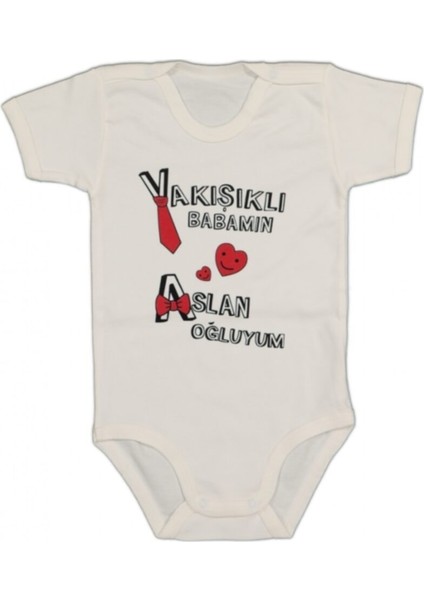 Unisex Bebek Beyaz Kısa Kollu Yakışıklı Babamın Aslan Oğluyum Baskılı Body Body