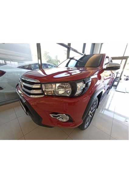 Toyota - Hılux Revo Far Çerçeve Kaplama / Siyah 2016-2020 modelleri