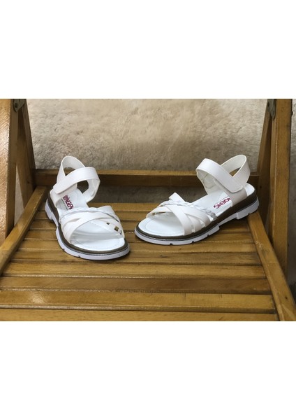 Kız Çocuk Sandalet indirimleri