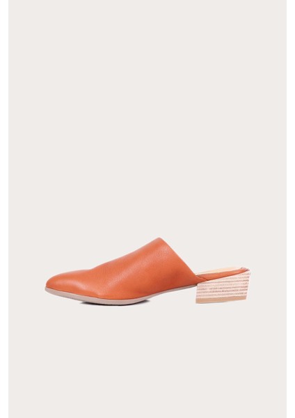 Taba Deri Kadın Düz Terlik modelleri