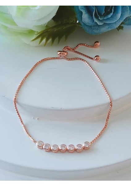 Gümüş Beyaz Yedi Zirkon Taşlı Rose Asansör Bileklik