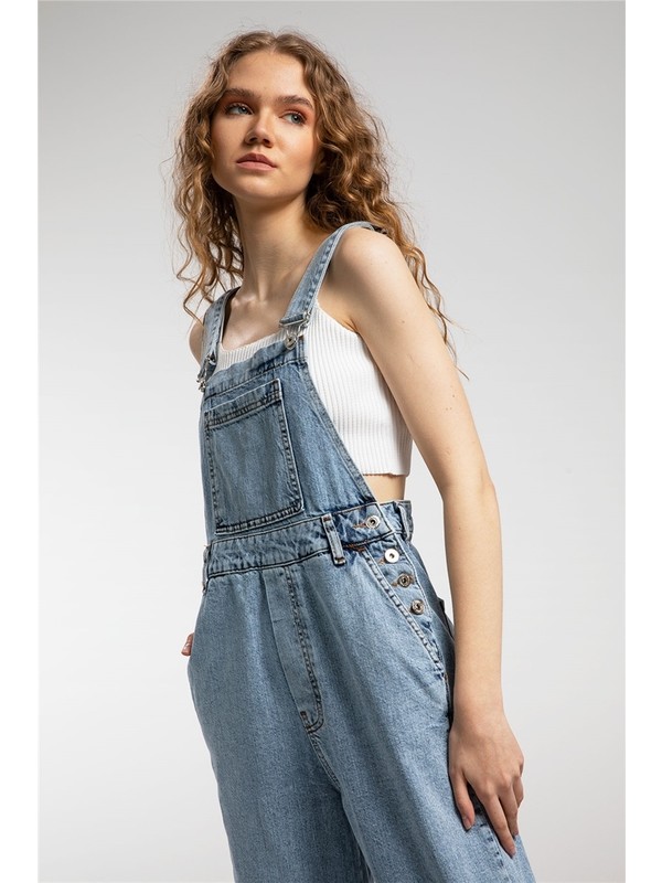 levis baggy overalls