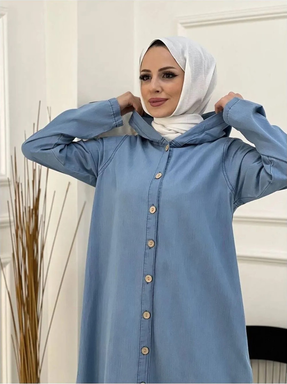 Vellichor Mavi Kadın Kapşonlu Kap Denim Pardesü Doğal Kumaşlı Şık Tasarım görsel 5