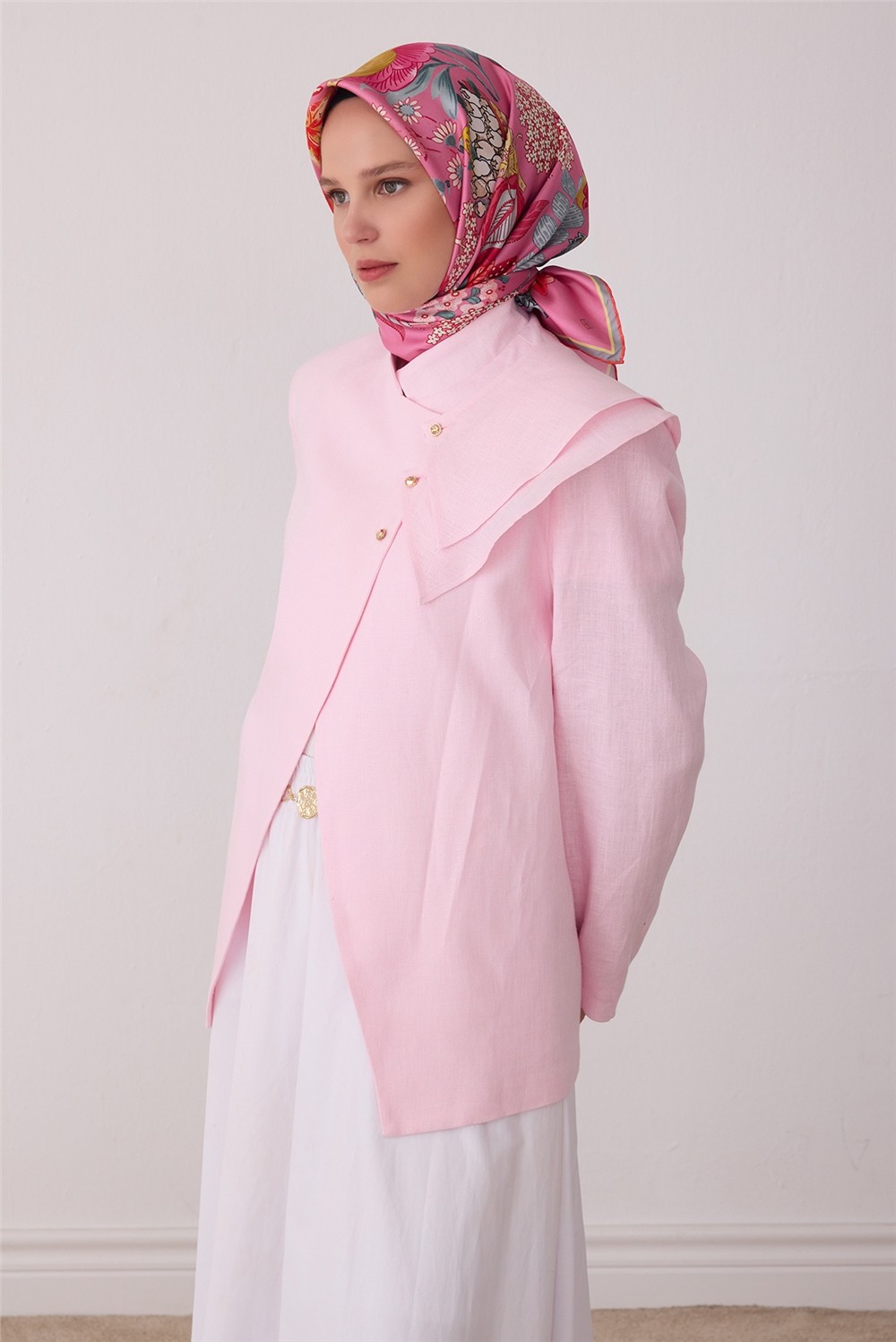 Belli Pembe Çiçek Deseni %100 Twill Ipek Eşarp 4415-82