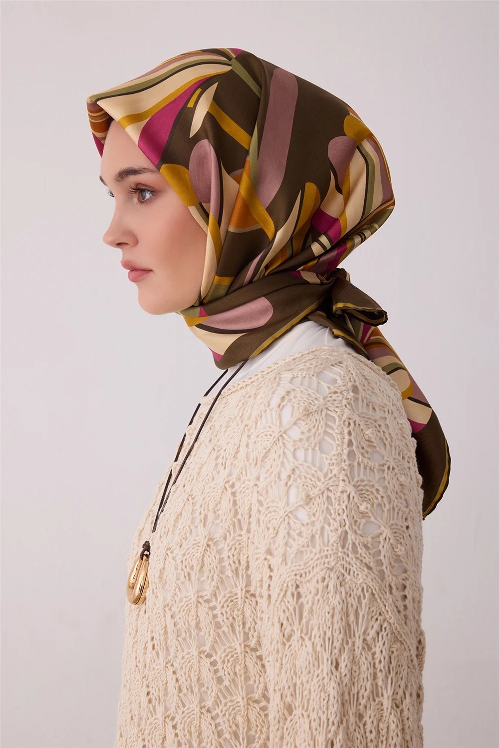 Belli Haki Çiçek Deseni %100 Twill Ipek Eşarp 4410-51 görsel 2