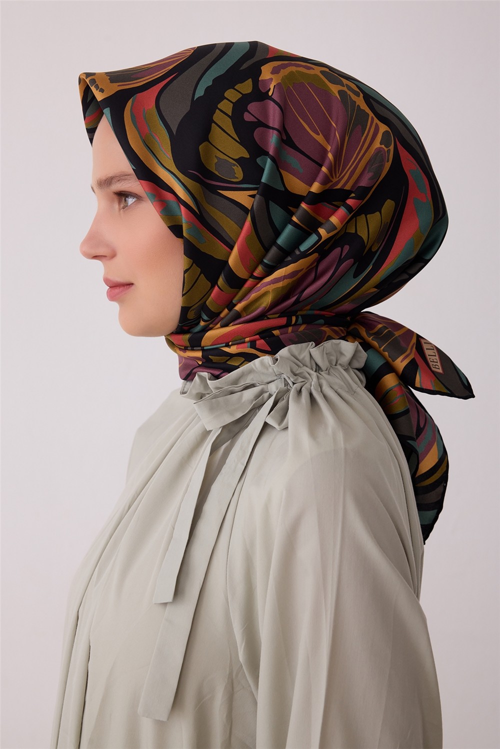 Belli Siyah Soyut Desen %100 Twill Ipek Eşarp 4417-37 görsel 2