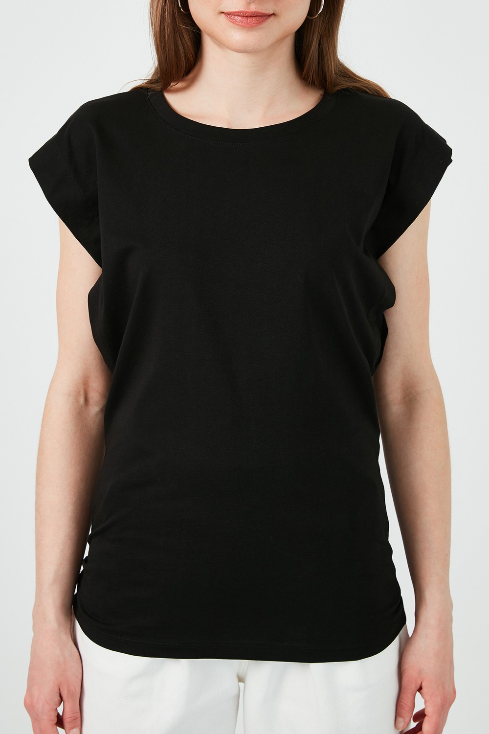 Lela % 100 Pamuklu Bisiklet Yaka Kolsuz T Shirt Bayan T Shirt 5864019 görsel 7