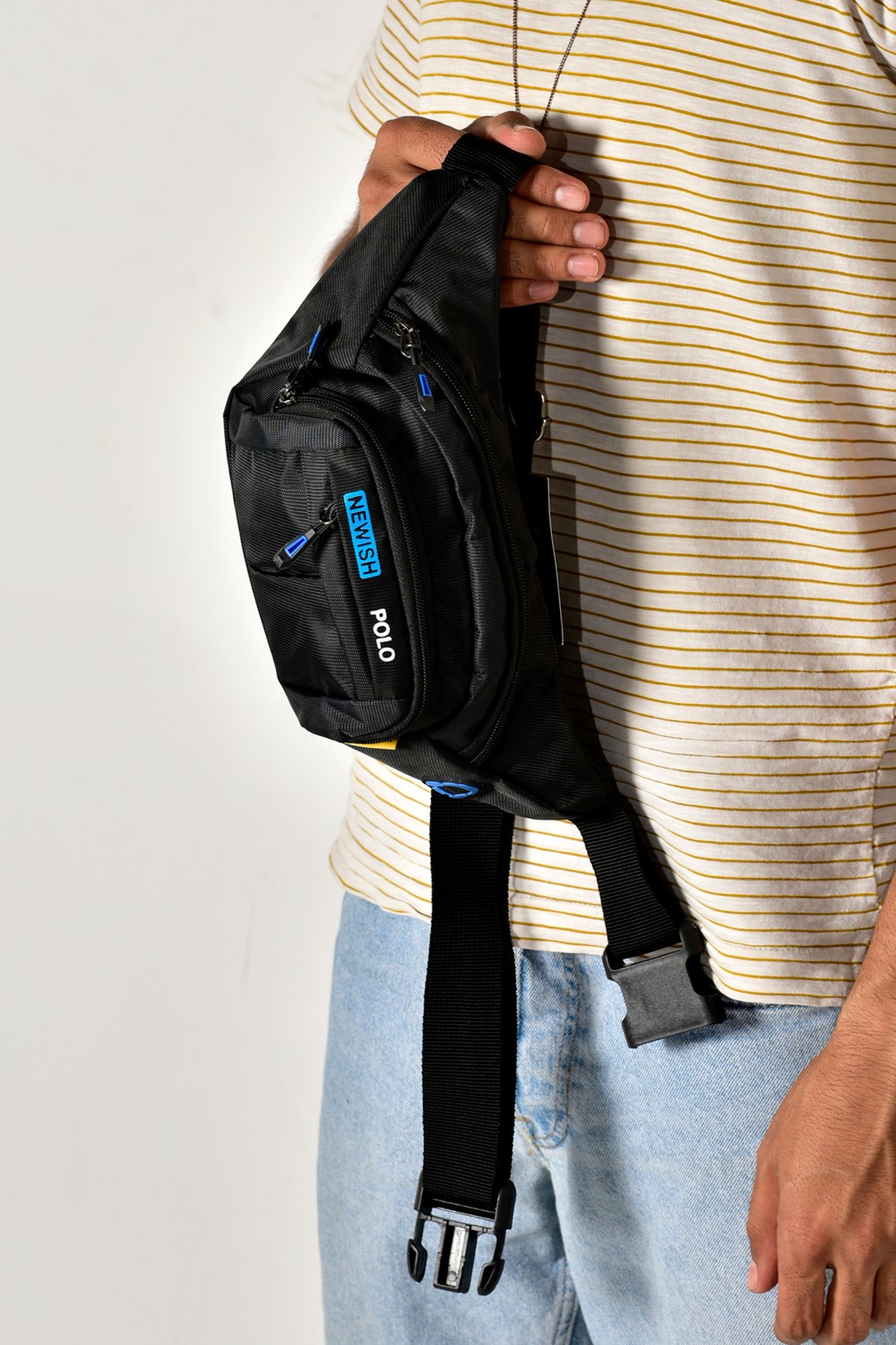Tuldar Unisex Siyah Kumaş Usb Kulaklık Çıkışlı Crossbody Çapraz Omuz Göğüs Ve Bel Çantası tul360 görsel 4