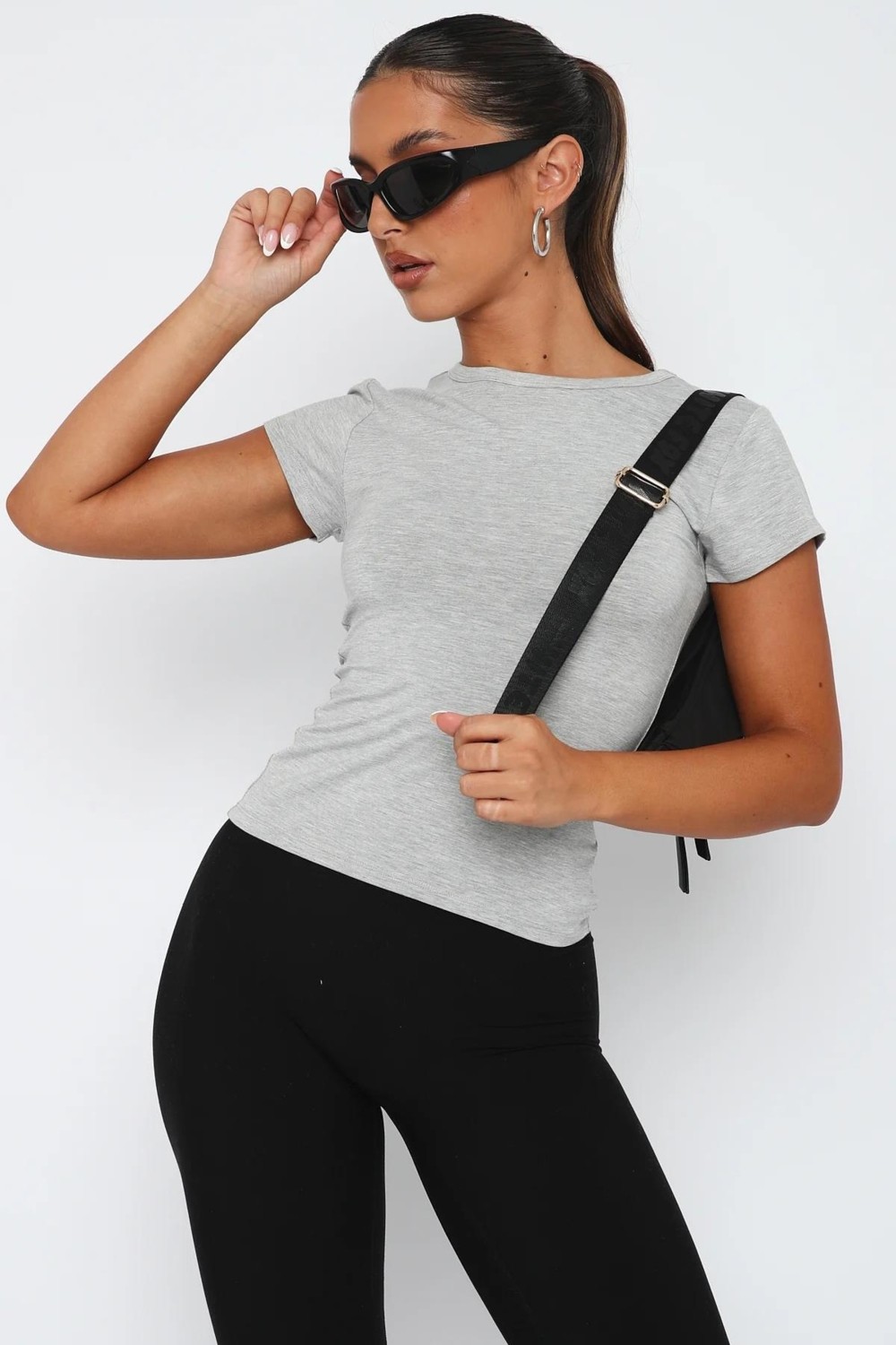 Madmext Füme Basic Kadın Tişört MG2012 görsel 8