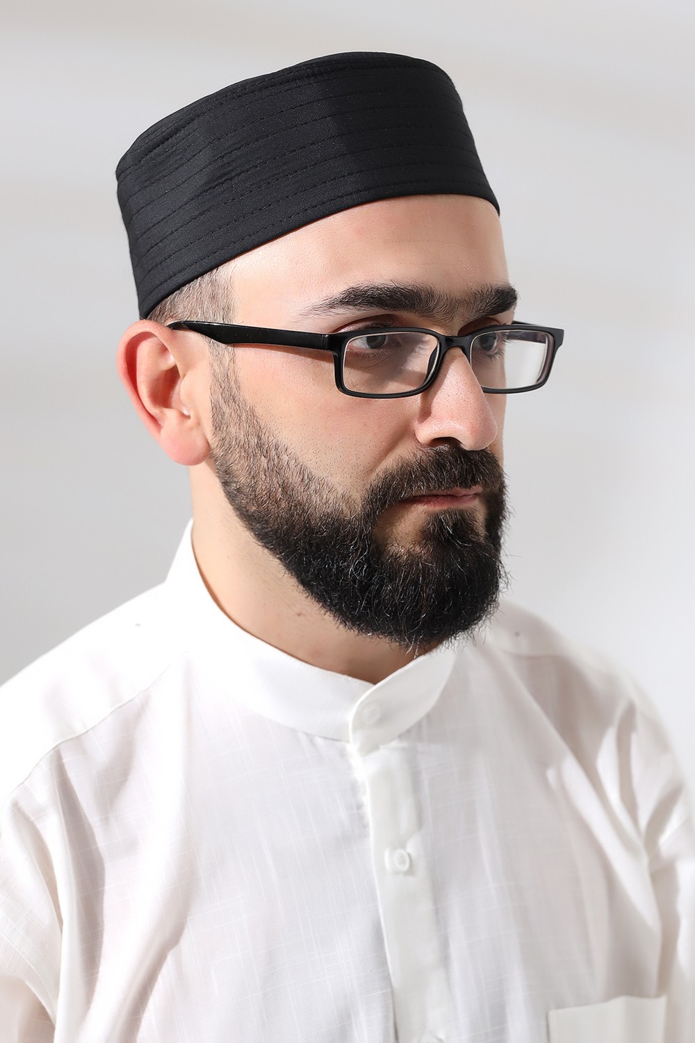 İhvan Gri Kapitone Elif Vav Nakışlı Kalıp Namaz Takkesi görsel 4