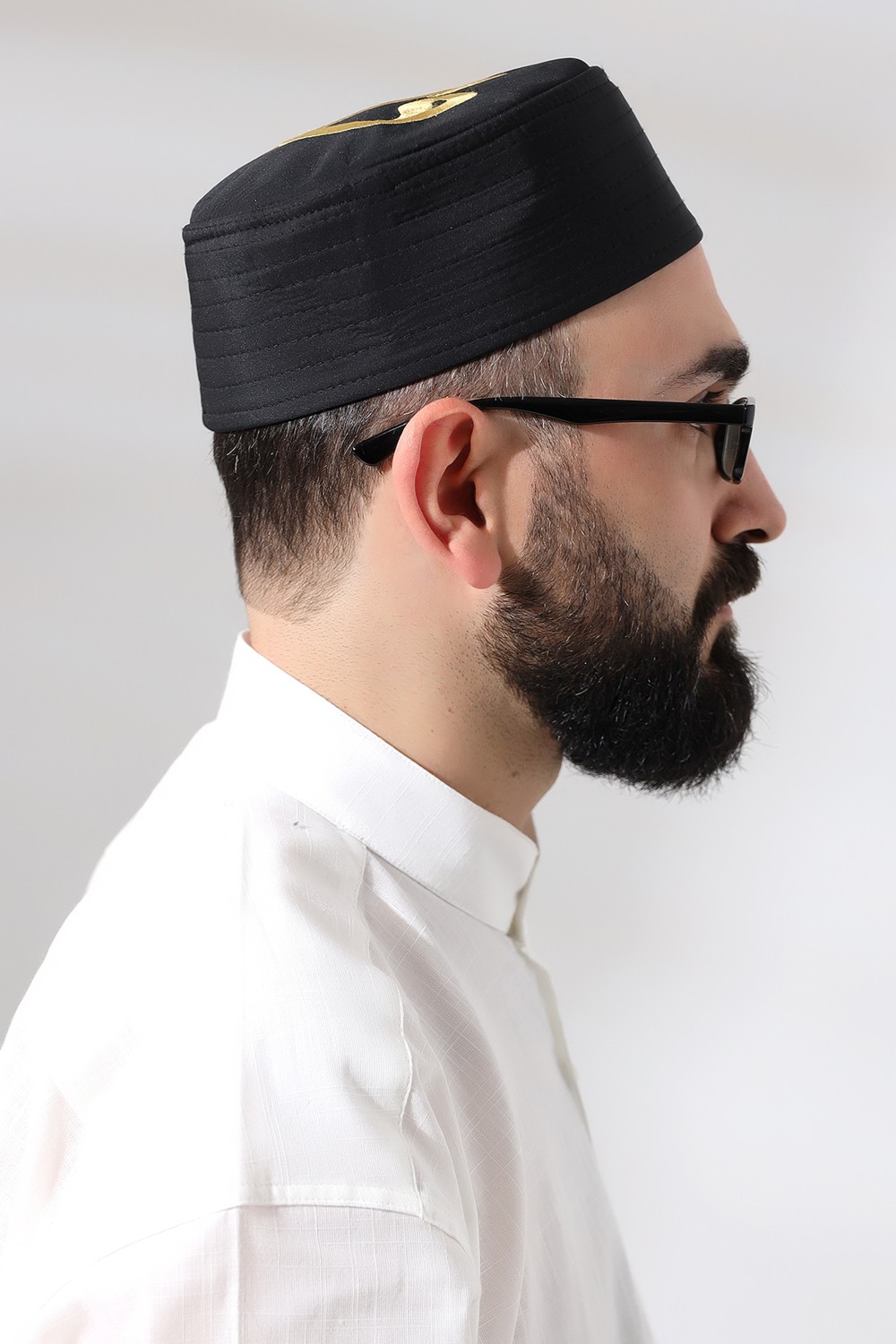 İhvan Gri Kapitone Elif Vav Nakışlı Kalıp Namaz Takkesi görsel 5