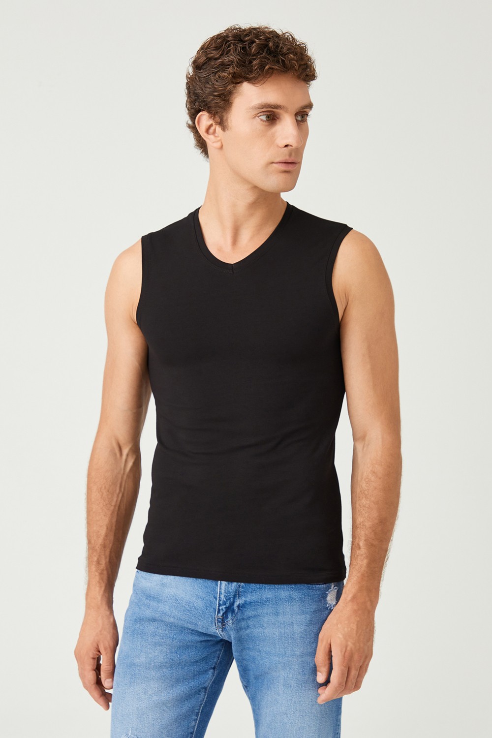 FSM 1453 Fsm1453 Erkek Pamuklu Süprem Penye Slim Fit V- Yaka Kolsuz Likralı Üst 2'li - 1015 görsel 4