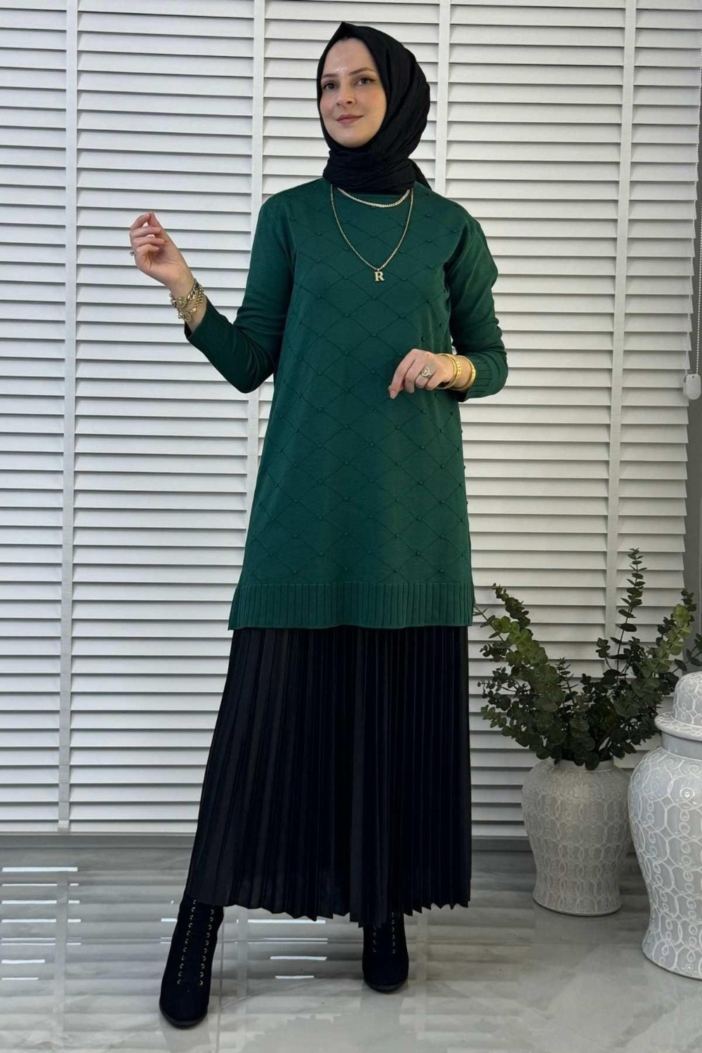 Rabia Şamlı Eliz Siyah Plise Etek görsel 2