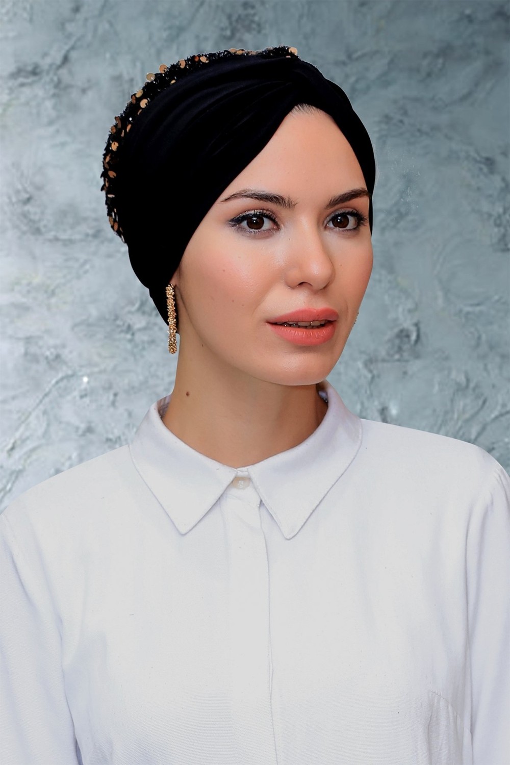 Hürrem Bone Pudra Pratik Hazır Geçmeli Tesettür Bone Sandy Kumaş Pullu Büzgülü 1906_06 görsel 3